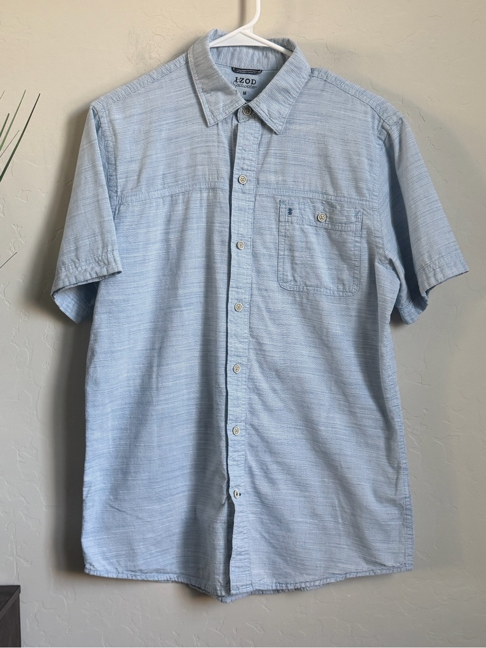 IZOD Saltwater Men’s M Blue Micro Stripe 100% Cotton Short Sleeve